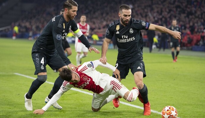 "Реал" не без скандалу обіграв "Аякс" в Лізі чемпіонів: відеоогляд