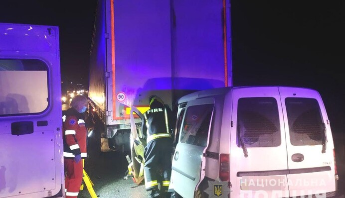 У страшному ДТП біля Рівного розбилися поліцейські: загинула молода дільнична, фото