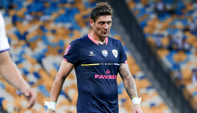 Зірковий футболіст жорстко 