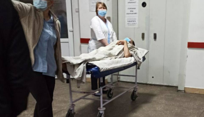 У Києві грабіжники по-звірячому побили кур'єра Domino’s: фото