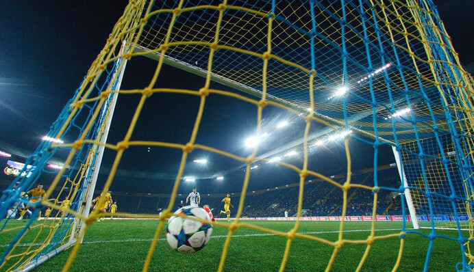 Лучшие голы и матчи: самые яркие спортивные видео 2015 года