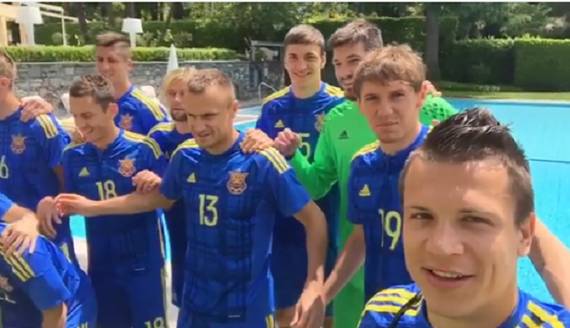 Евро-2016: в сборной Украины выбрали жертву для издевательств