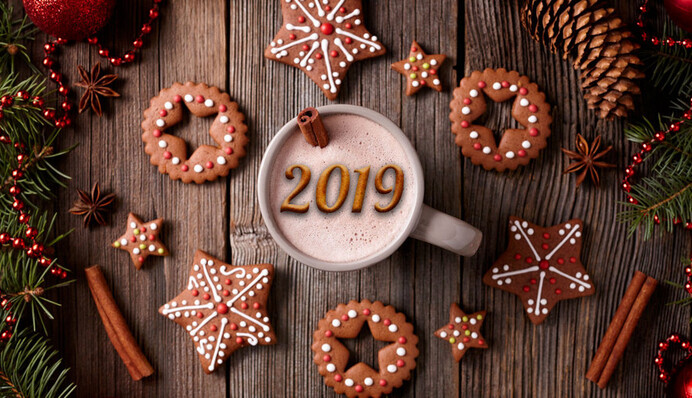 Поздравления с Новым годом 2019: красивые и необычные открытки