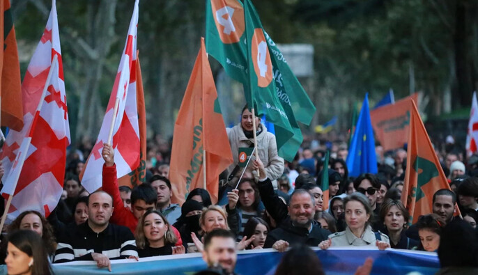 Сім опозиційних сил Грузії створили союз для мирної 