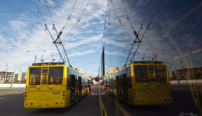 В Киеве из-за отсутствия напряжения запустили автобусы вместо части электротранспорта