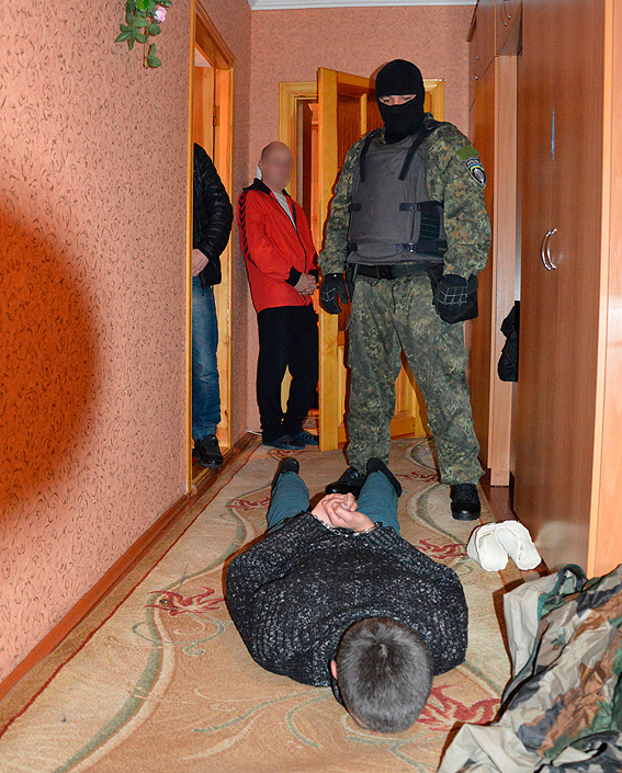 На Волыни задержан преступник, бежавший из-под конвоя с заложниками