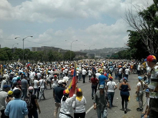 В Венесуэле прошла акция «мать всех протестов», есть жертвы