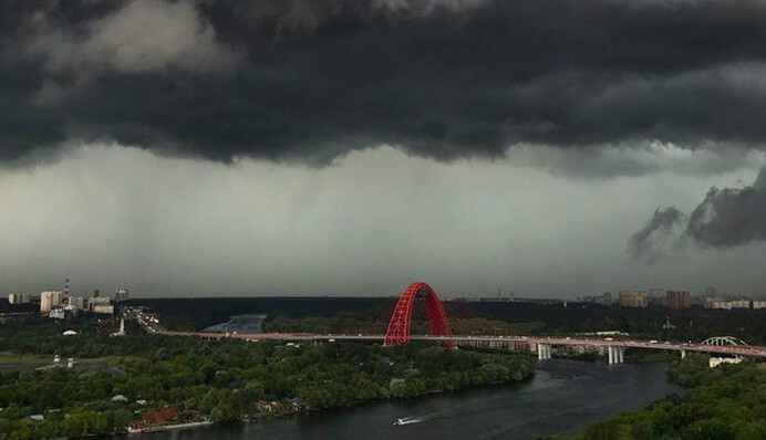 Ужасный ураган в Москве: самые эффектные фото