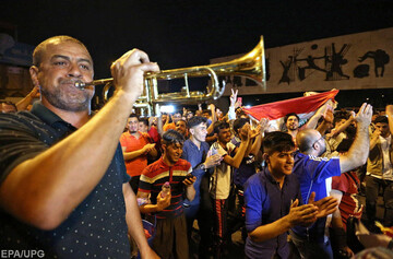 Малюють епічну картину перемог: дипломат розповів, як Порошенко підвищує свій рейтинг