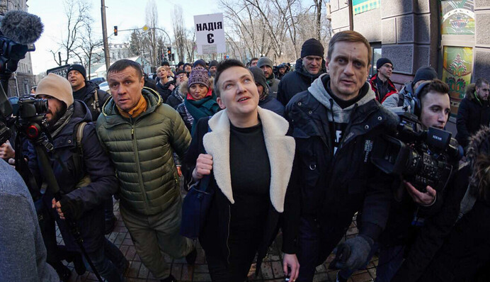 Дело Савченко: источник во власти раскрыл три сценария