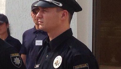 ​Стало известно о задержании пьяным за рулем известного украинского полицейского: опубликованы фото и видео