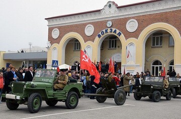 ​Раньше вокзалы использовали по назначению: в сети показали новые странные фото из Крыма