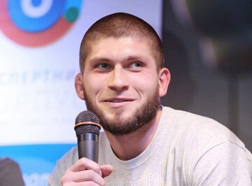У Києві з ножем напали на кіборга "Івіча", який захищав ДАП: опубліковано фото