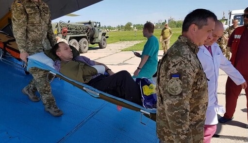 В Одесу доставили борт з пораненими на Донбасі військовими: опубліковано фото