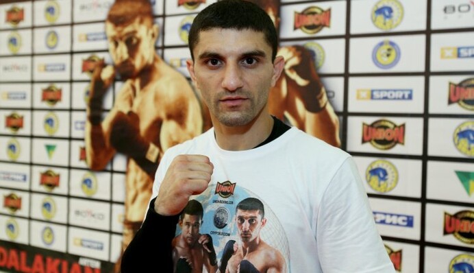 Український чемпіон світу показав в Києві, як готується до захисту титулу: яскраві фото