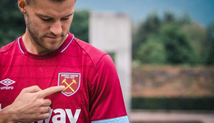 Ярмоленко рассказал о своем переходе в лучшую лигу мира: опубликовано фото