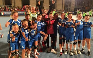 Юные украинские спортсмены завоевали Кубок мира: опубликованы фото и видео