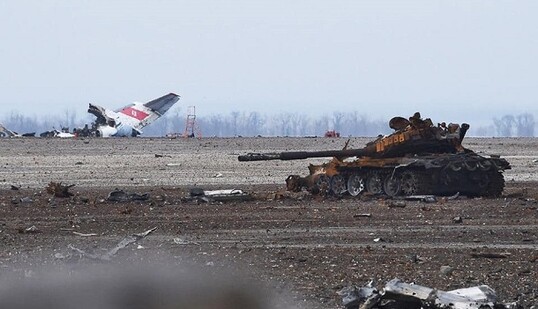 Руїни мирного життя: в мережі показали невідомі раніше фото Донецького аеропорту