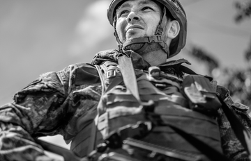 Війна і життя: західний репортер опублікував вражаючі фронтові фото Донбасу