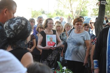 У Запоріжжі попрощалися із загиблим на Донбасі бійцем ЗСУ: опубліковано фото