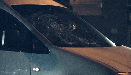 Водієві погрожували і вимагали гроші: опубліковано фото нічного ДТП в Києві