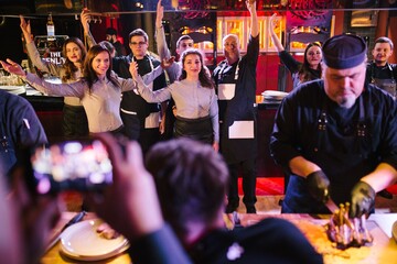 Приголомшливо: в мережі захопилися новим київським рестораном Sam`s Steak House Prime