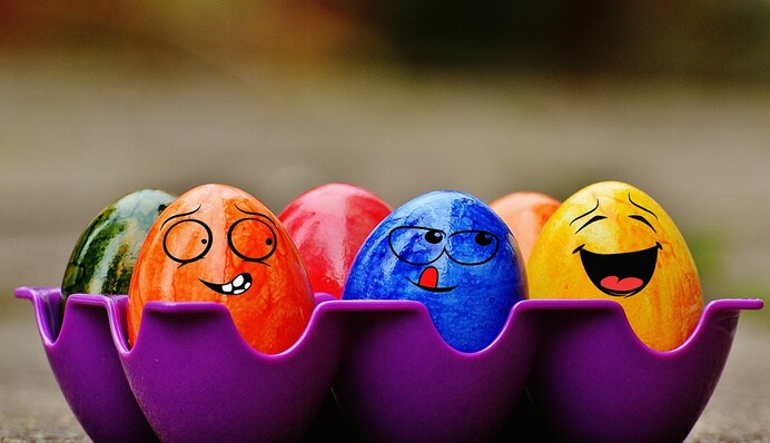 Великдень 2019: найкращі вітання зі світлим святом - листівки, вірші, відео