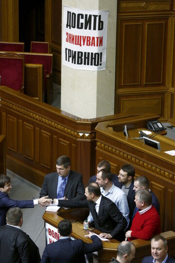 Порошенко: Освобождение Савченко – обязательное условие минских соглашений