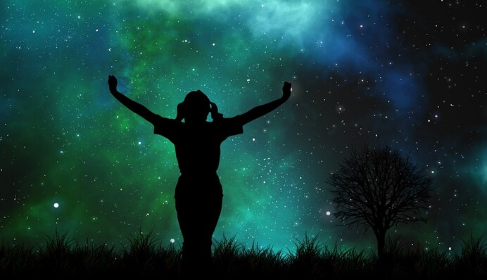 Гороскоп на 14 августа: Скорпионам придется сглаживать углы, а Водолеям нужно действовать осторожно