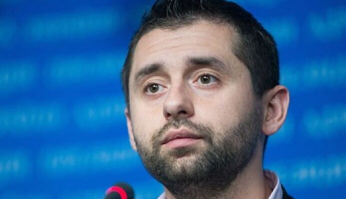 У Зеленского сделали интересное заявление о новом законе по Донбассу и митингах в Украине