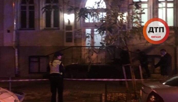 У центрі Києва під час вибуху загинули люди: перші фото, відео і подробиці