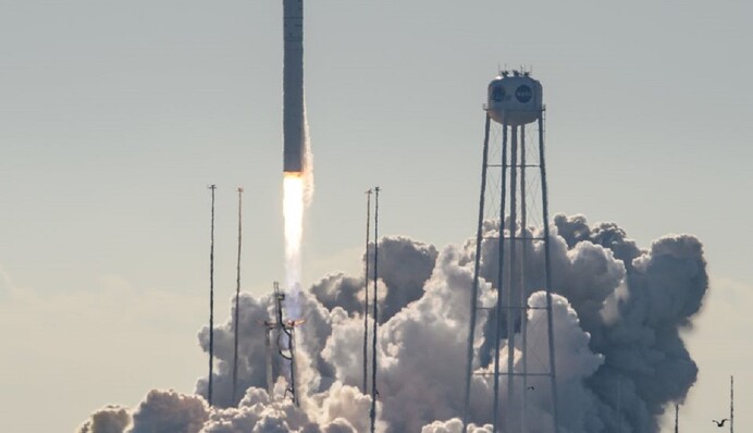 У США пройшов новий запуск ракети з основною ступінню, створеною в Україні: відео