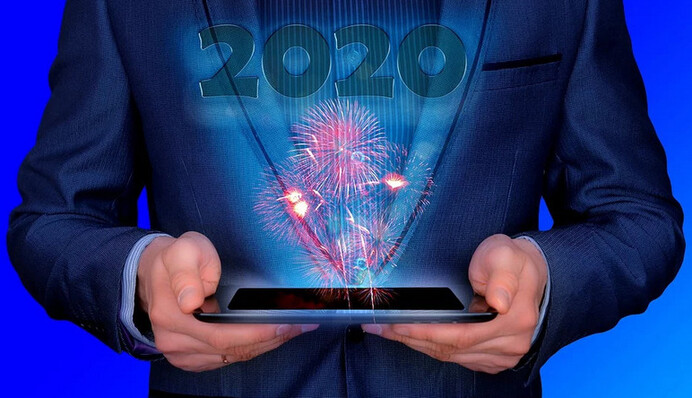 Короткие смс-поздравления с Новым годом 2020