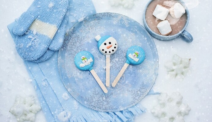 Поздравления с Крещением Господним 2020: короткие смс и красивые открытки