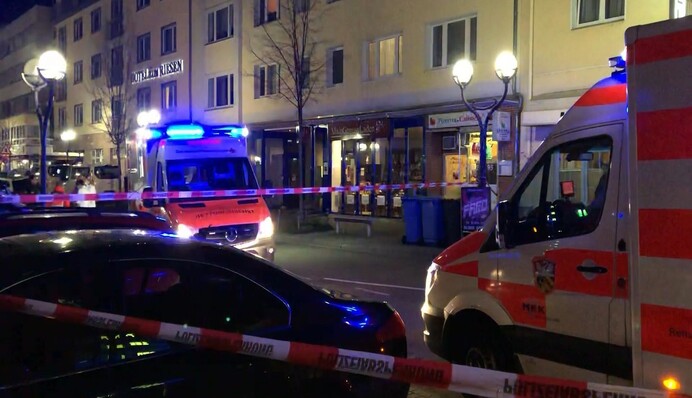 У Німеччині сталася кривава стрілянина відразу в двох барах, багато загиблих і поранених: фото і відео