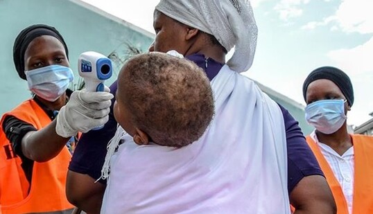 Щось пішло не так: в Африці провели тест на коронавірус і знайшли його у фруктах