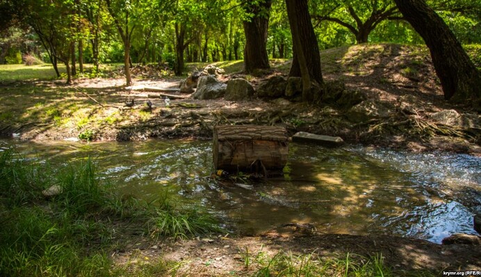 Теперь только камни с неба: появилось печальное фото водной катастрофы в Крыму