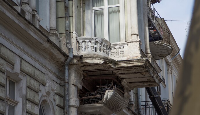 В Одесі знищують унікальні фрески на пам'ятці архітектури: фото