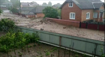 Стихия отступила, но угроза есть: что сейчас происходит на пострадавшем от потопа Закарпатье