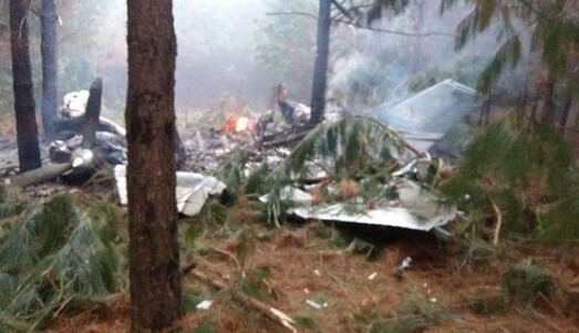 Истекающий кровью пилот спас своих пассажиров в авиакатастрофе и умер через 48 часов: фото