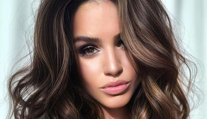 Популярная певица Zivert отменила концерты в Украине