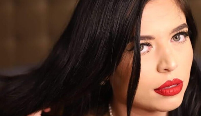 22-річна зірка Playboy потрапила під арешт як ватажок злочинної банди