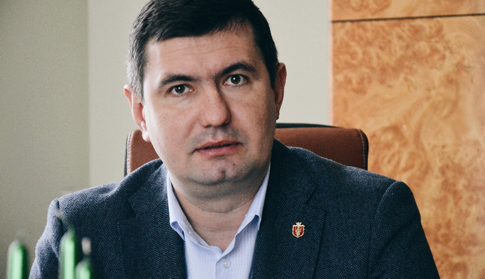 Загрожує великими бунтами: в Луцьку пояснили, чому відмовилися від жорсткого карантину