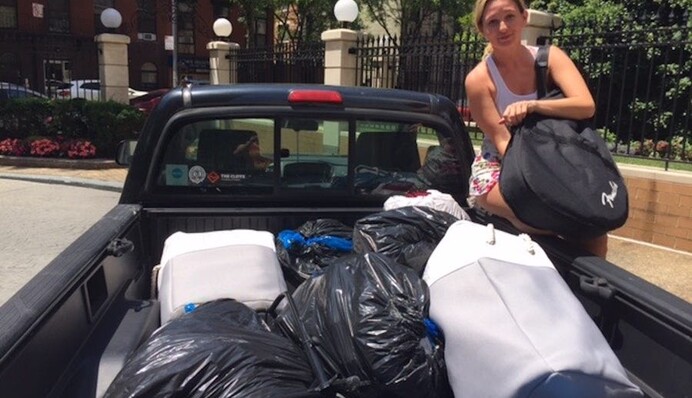 Женщина переезжала каждый месяц в новый город в течение двух лет - ее выводы впечатляют