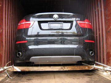 В Україну заборонять ввезення битих авто зі США чи ні: з'явилася важлива новина для водіїв