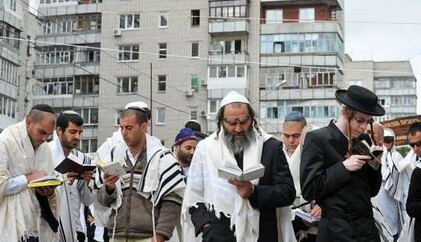 У хасидів в Умані почали масово діагностувати коронавірус: відео