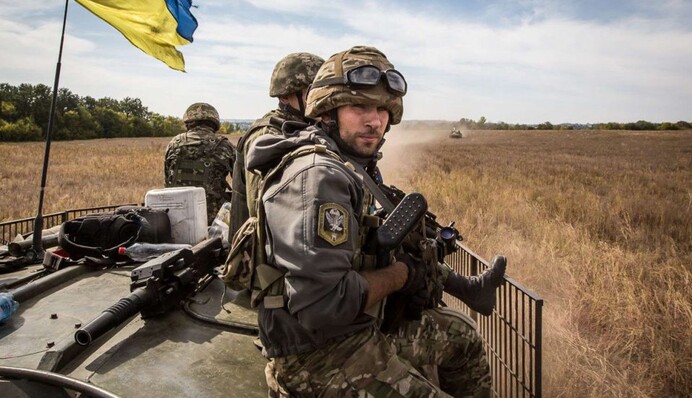 Инцидент возле военного объекта на Арабатской стрелке: пришлось применить оружие