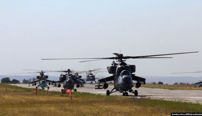 Росія почала масштабні навчання в Криму - в небо піднімуть більше сотні літаків і вертольотів
