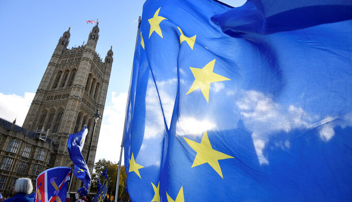 ЄС може подати позов проти Великої Британії через порушення угоди по Brexit - Bloomberg