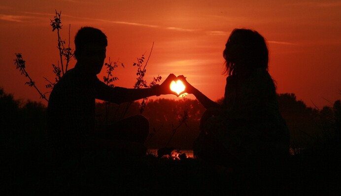 Астрологи назвали п'ять ідеальних пар по знаку Зодіаку - благословенні небесами